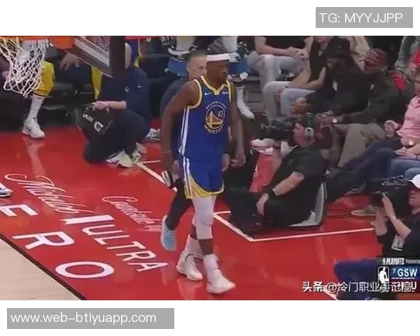 巴特勒下半场意外伤退14分钟仅得2分4篮板2助攻希望无碍