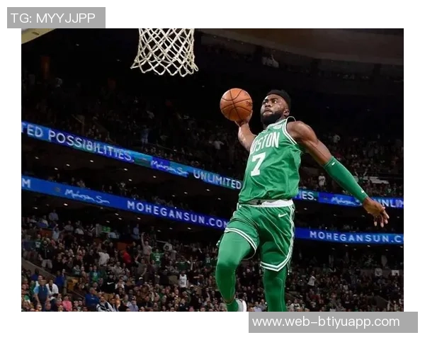 杰伦布朗强调比赛态度:全力以赴才配站上赛场 杰伦布朗强调比赛态度:全力以赴才配站上赛场